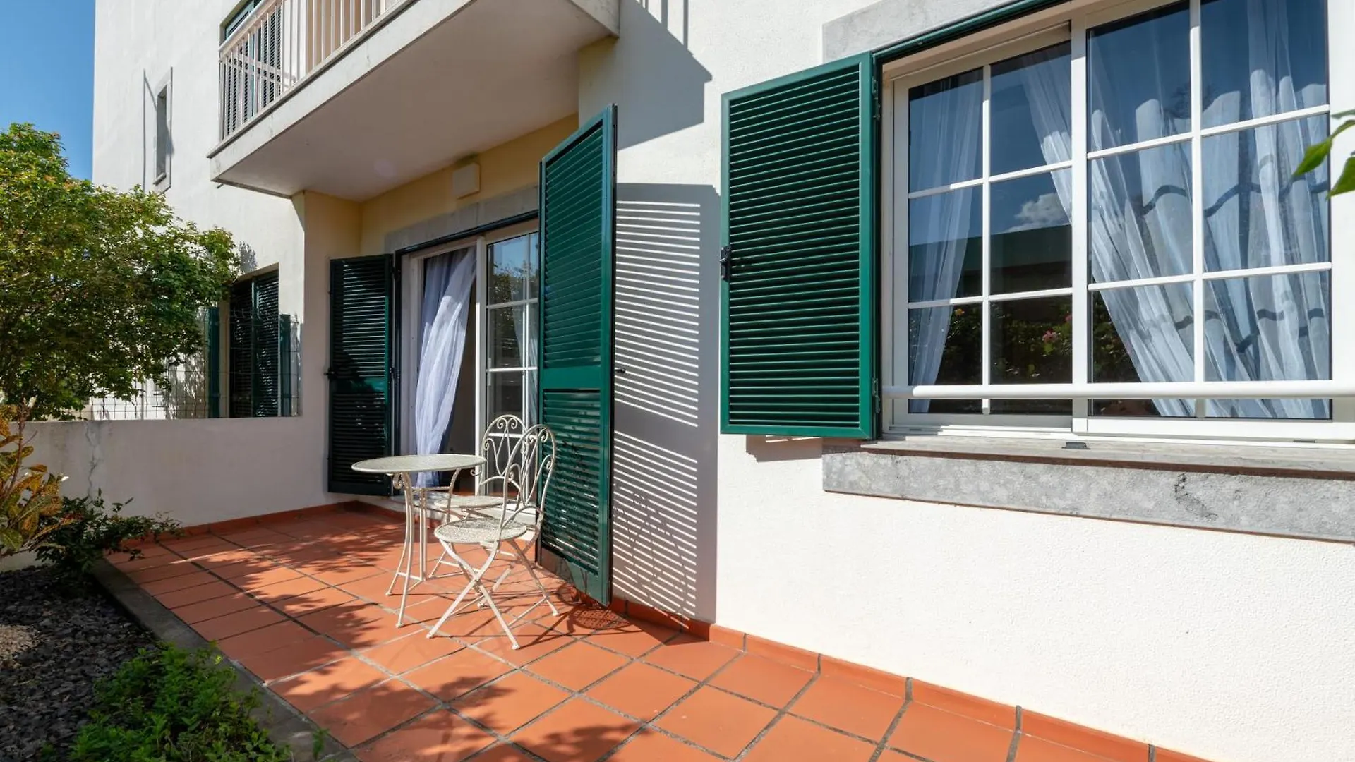 Unique Two-Patios Funchal Apartment + Garage Funchal (Madeira)